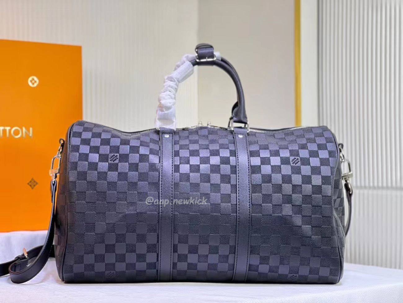 Louis Vuitton Keepall Bandouliere Monogram 50 Navy Duffel Bag (43) - newkick.app